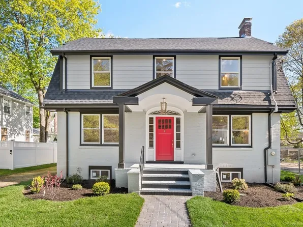 82 Halcyon Rd, Newton, MA 02459