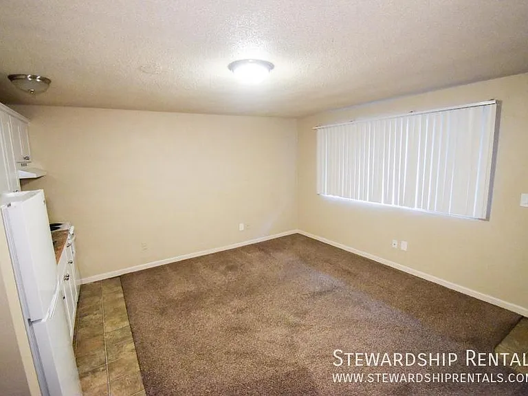 500 Monroe St #4 — Photo 4