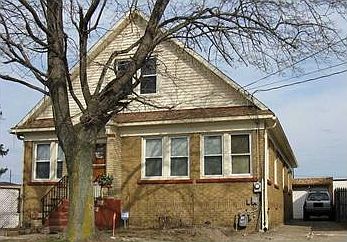 1st image of 1822 W 21st St