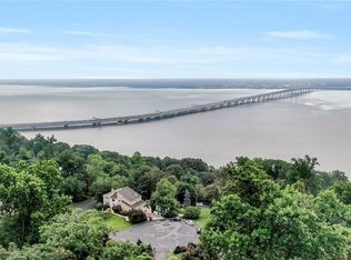 4 Treeline Ter, Nyack, NY