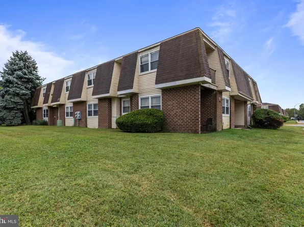 24 Florence Tollgate Pl Unit 6, Florence, NJ 08518