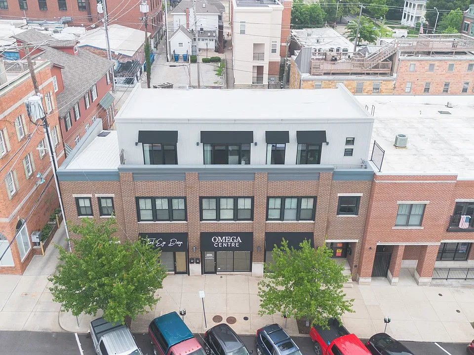 115 E 6th St