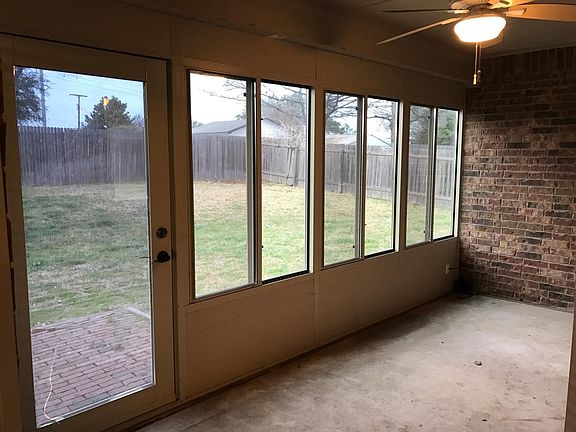 5th image of 6533 Serena Ln