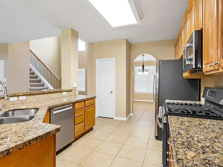 18714 Aquatic Dr — Photo 13