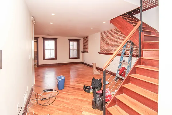 Rented by Nooklyn NYC LLC | media 13