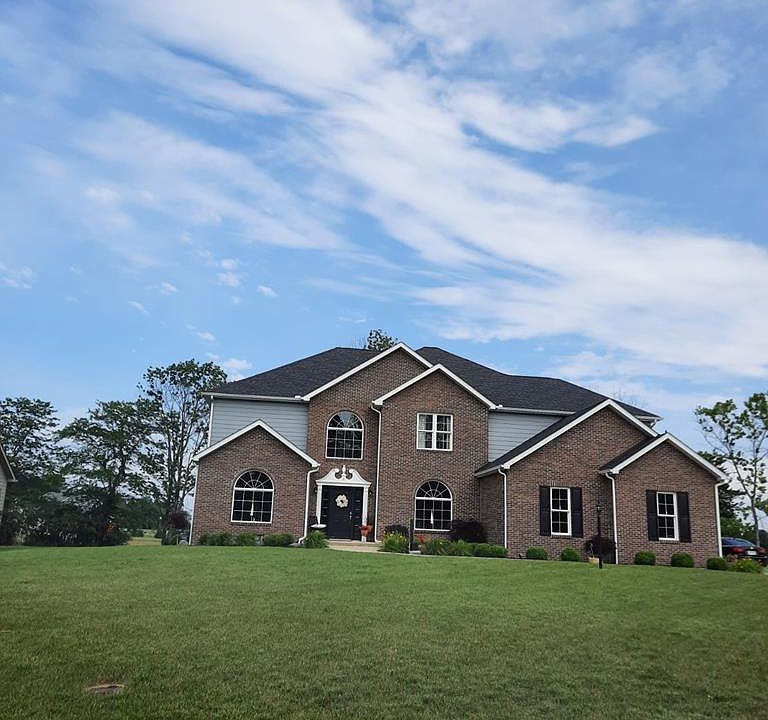 1st image of 4 Melrose Dr