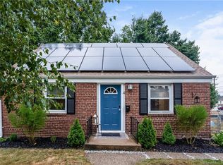 4 Beckwith Dr, Plainville, CT 06062