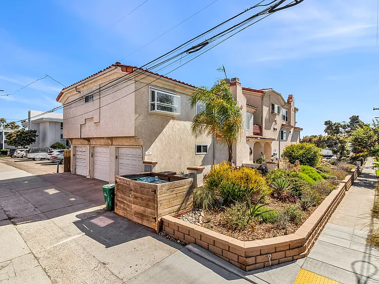 1553 Fortuna Ave — Photo 23