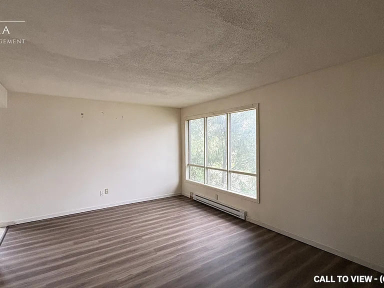 14 Burnley Ave #4 — Photo 1