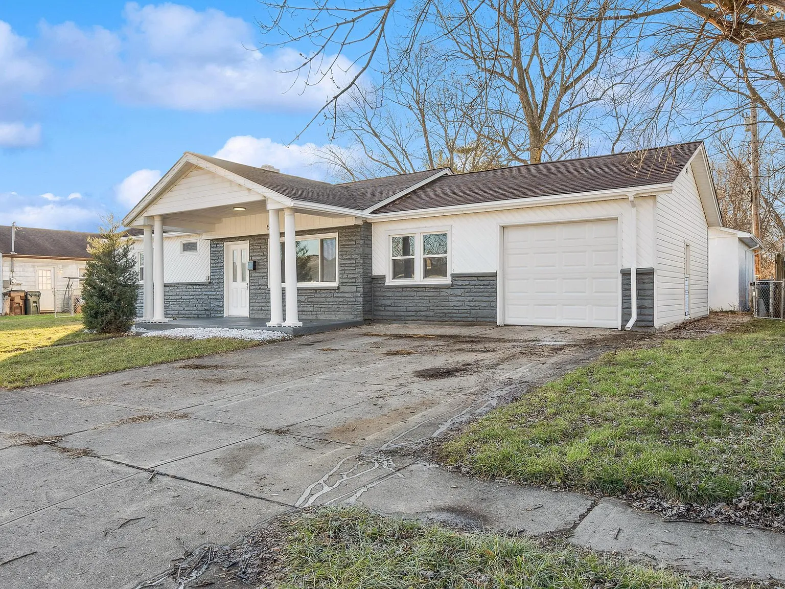 3 bed, 1200 sqft, $1,650 — Photo 2
