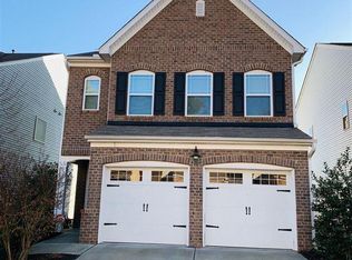 2056 Tanners Mill Dr, Durham, NC 27703