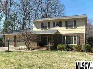 421 9th St NW, Hickory, NC 28601