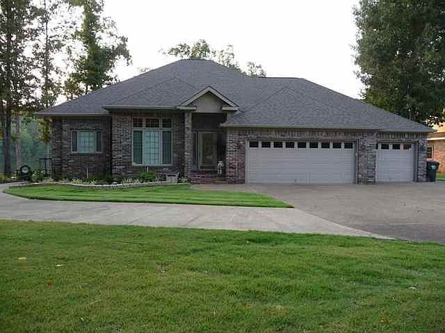 1st image of 158 Lake Forest Shores Dr