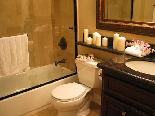 2 bed, 1100 sqft, $3,270 — Photo 3