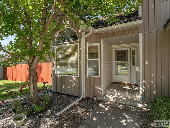 3rd image of 2957 Escalante Ave
