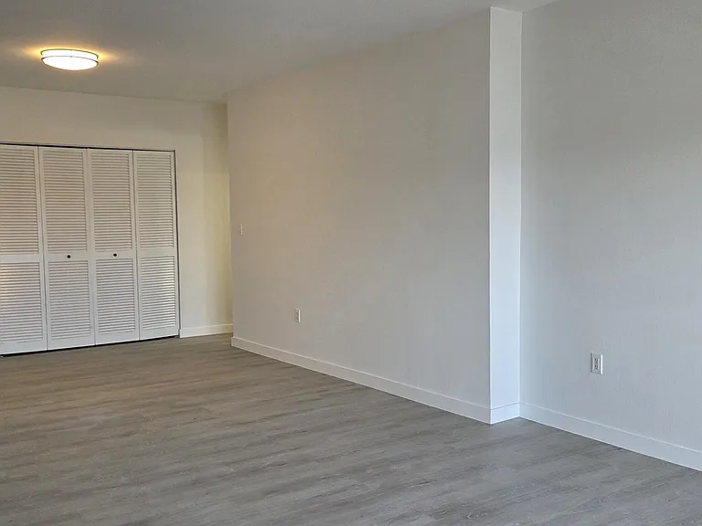 1980 S Ocean Dr #22C — Photo 11