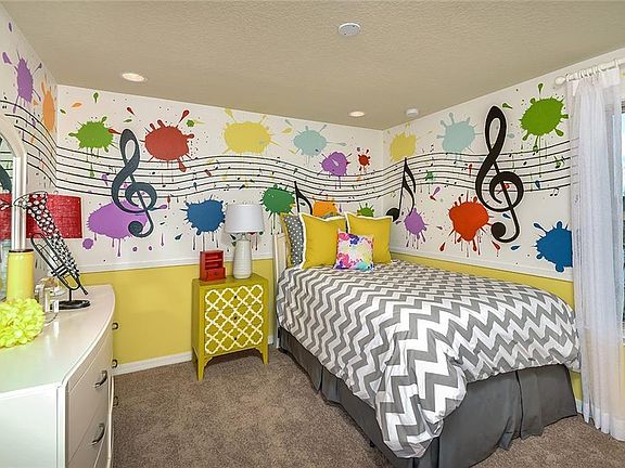 5th image of 528 Bellflower Way