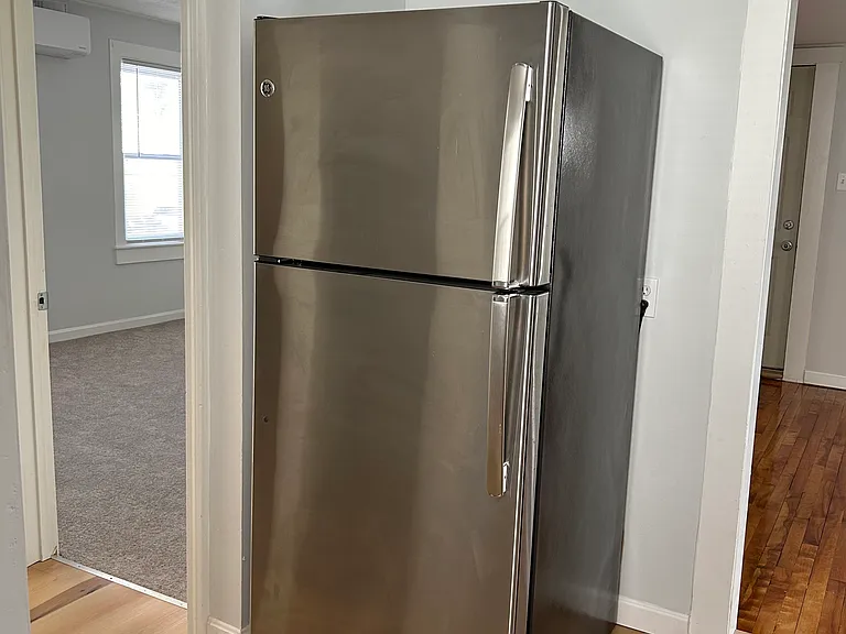 11 Groton Pl #2 — Photo 8