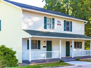 304 W 14th - 5 Br Townhomes Near Iu. Affordable! Nice., Bloomington, IN 47404