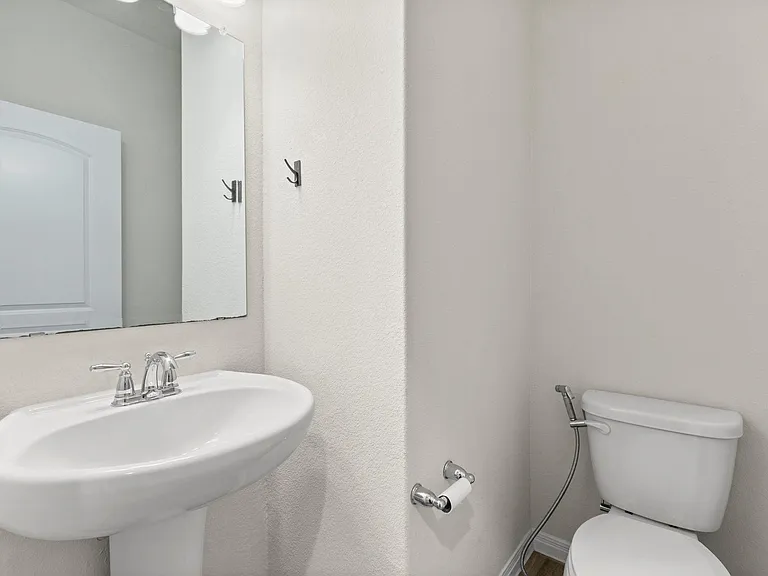 9802 Acero Dr — Photo 24
