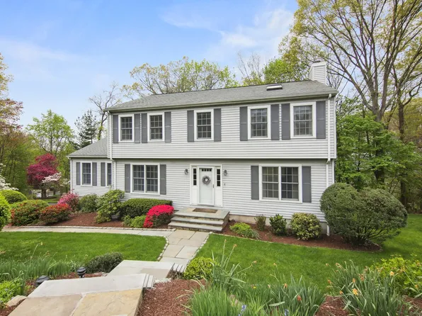 17 Rudolf Lane, Norwalk, CT 06851