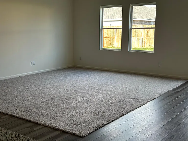 10321 Holycross Ln — Photo 20