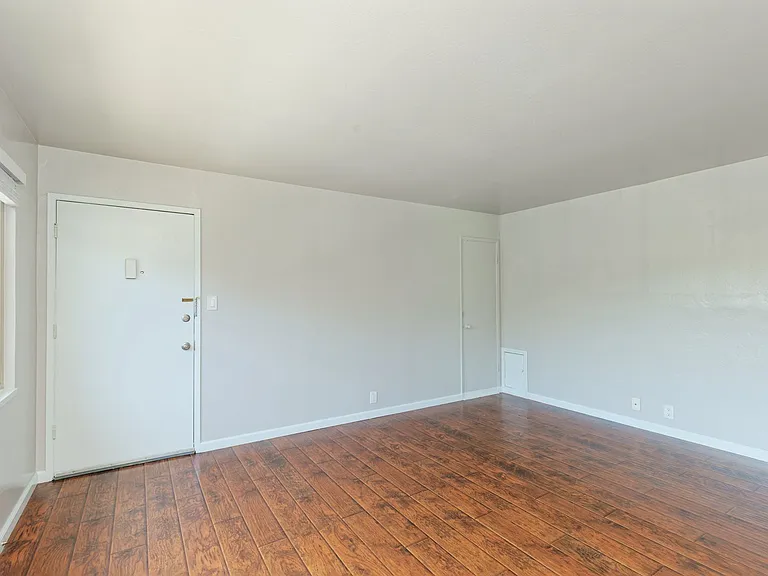 3405 Dimond Ave — Photo 18