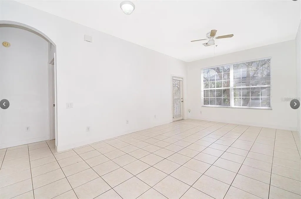 2 bed, 2.0 bath, 1050 sqft, $1,599 — Photo 4