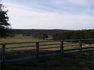 601 Deer Creek Rd, Lampasas, TX 76550