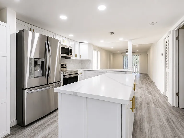 4965 Puritan Cir #401 — Photo 3