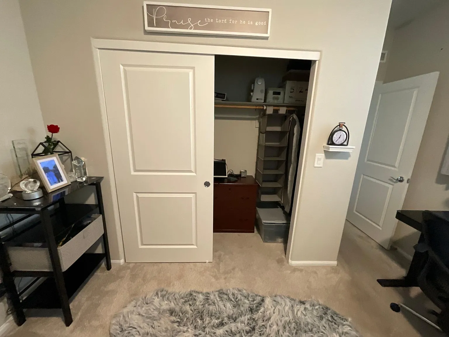 4 bed, 2281 sqft, $1,100 — Photo 4