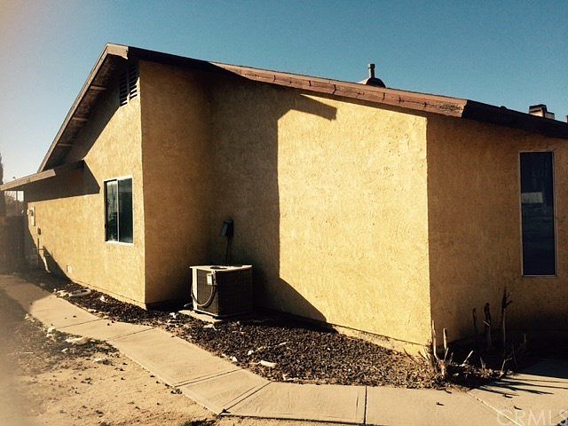 2nd image of 14391 Navarro Ct