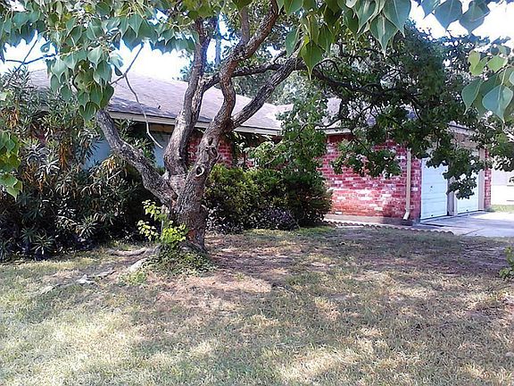 2nd image of 8114 Tattershall Cir