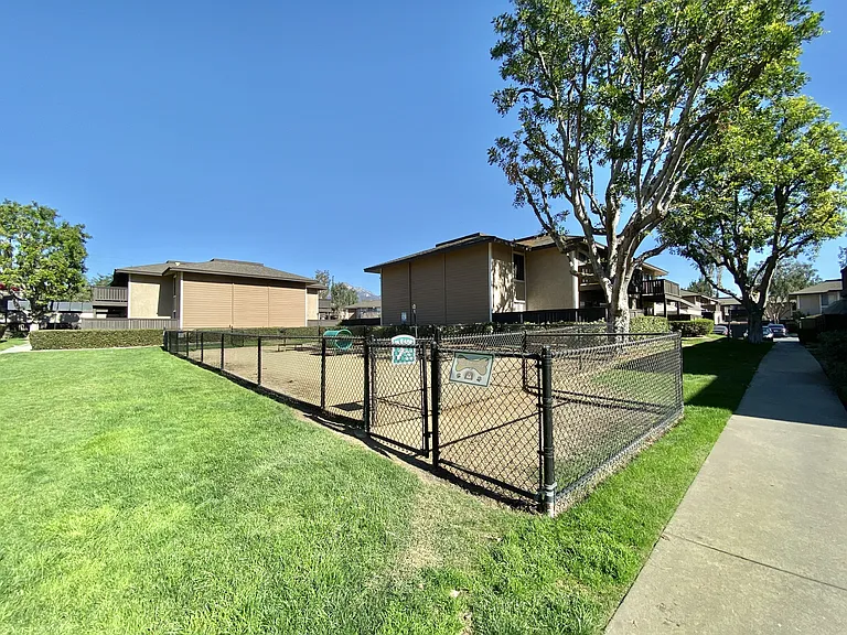 Stoneridge Apartment Homes — Photo 20
