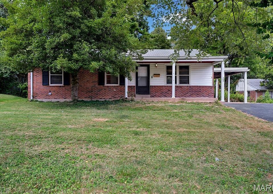 1st image of 705 Palace Ct