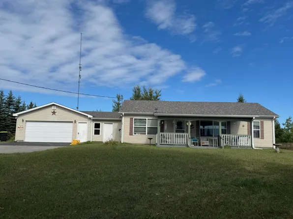 3658 Lovegrove Rd, Moran, MI 49760