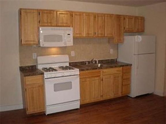 2nd image of 36 Mass Ave #1