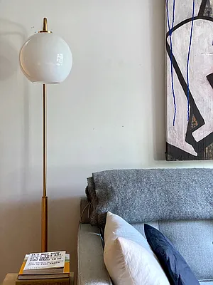 Rented by Compass | media 18