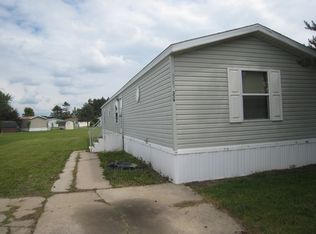 339 Hidden Pine Rd, Flint, MI 48506