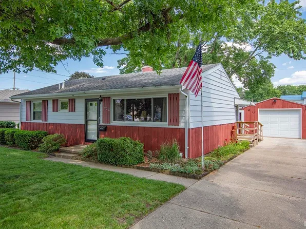 1628 Gordon Dr, South Bend, IN 46635