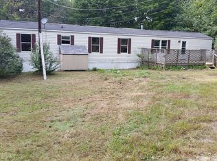 8 Linda Dr, Hinsdale, NH 03451