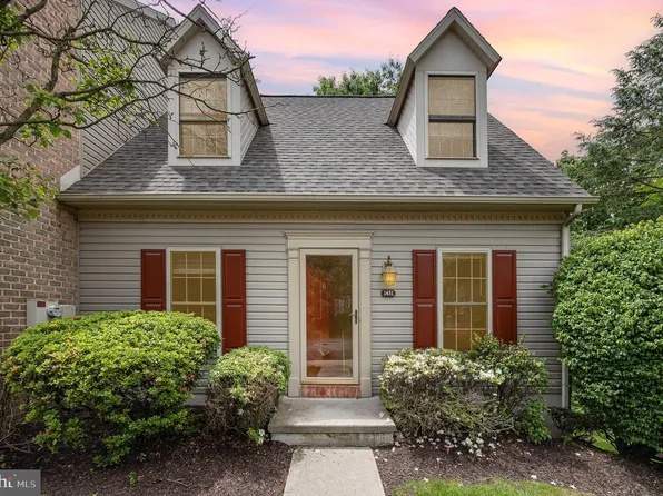 1451 Olde Oak Ct, Mechanicsburg, PA 17050