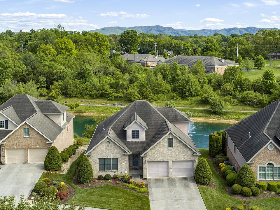 1st image of 1123 Waterbrooke Ln