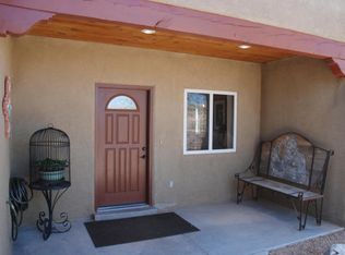 6052 Matamoros Rd NE, Rio Rancho, NM 87144
