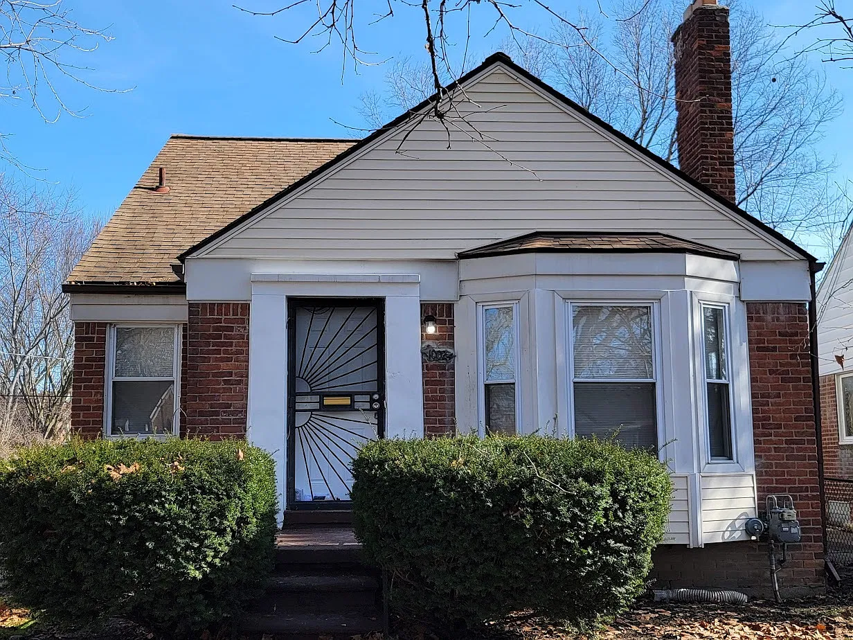 10024 Pierson - 1 — Photo 1