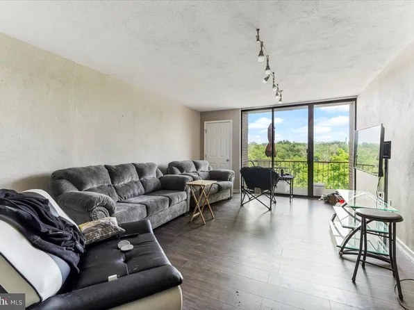 3322 Forest Ln, Schwenksville, PA 19473