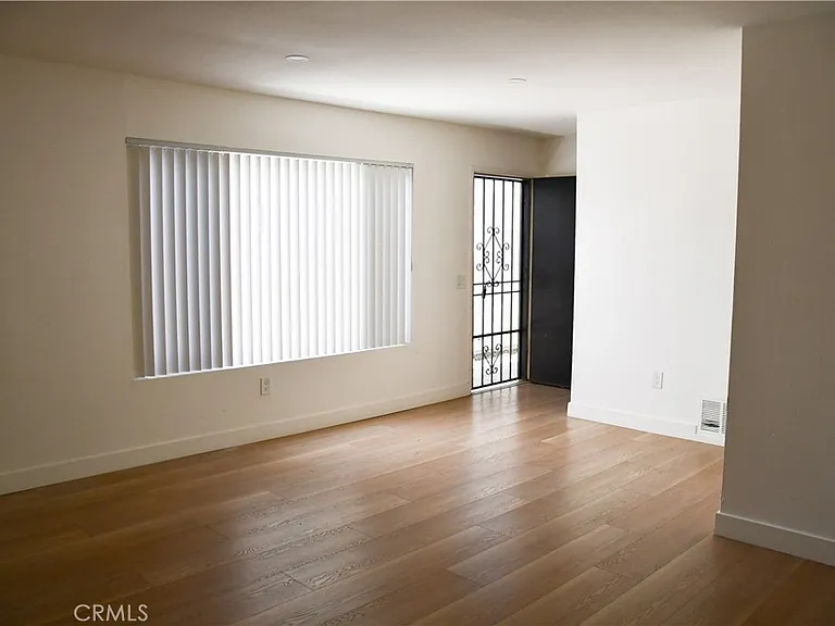 994 Valencia St #104 — Photo 6