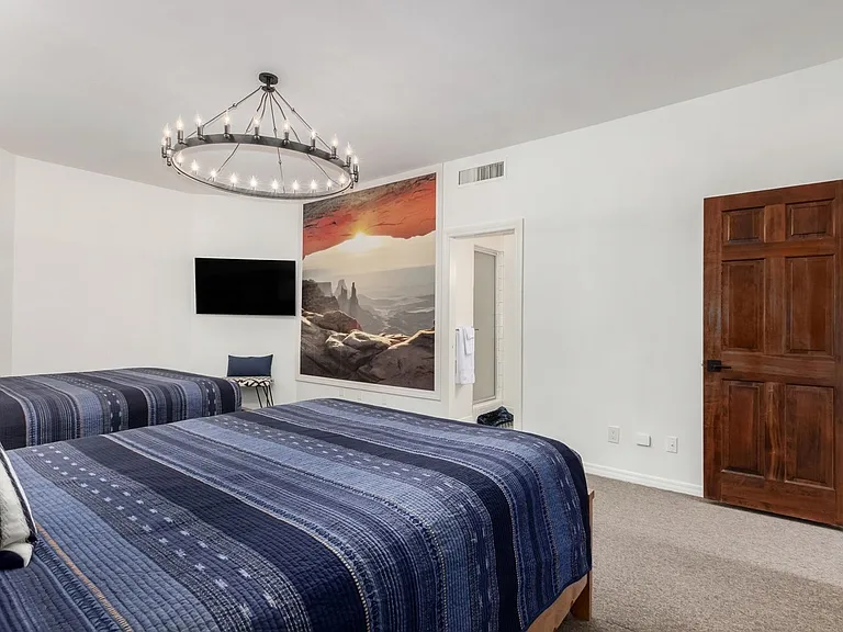 5655 N Camelback Canyon Dr — Photo 65