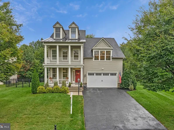 6831 Noyes Ave, Haymarket, VA 20169