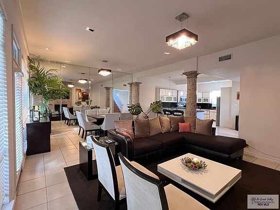 4th image of 4601 Carmen Ave APT 1704
